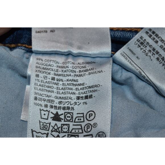 Levi's 524 Skinny Women's 9M (29x32) Distressed Light Wash Denim Jeans - Picture 7 of 10